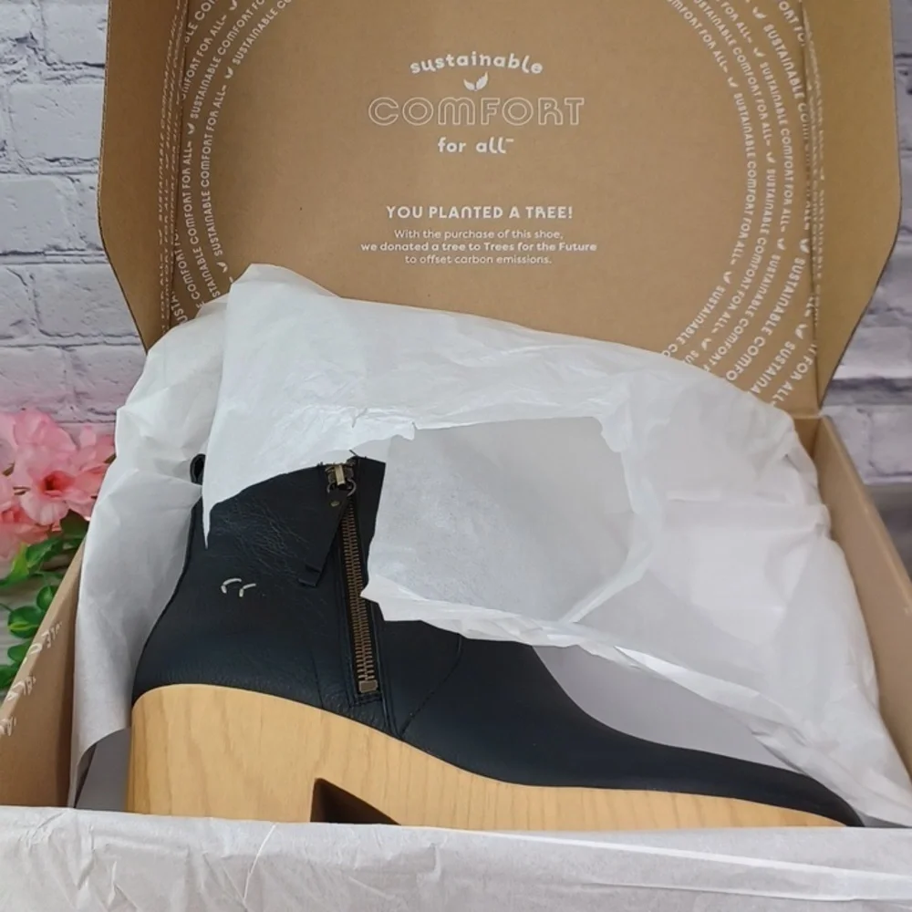 Dr. Scholl's Win Over Zipper Platform Ankle Boots NIB